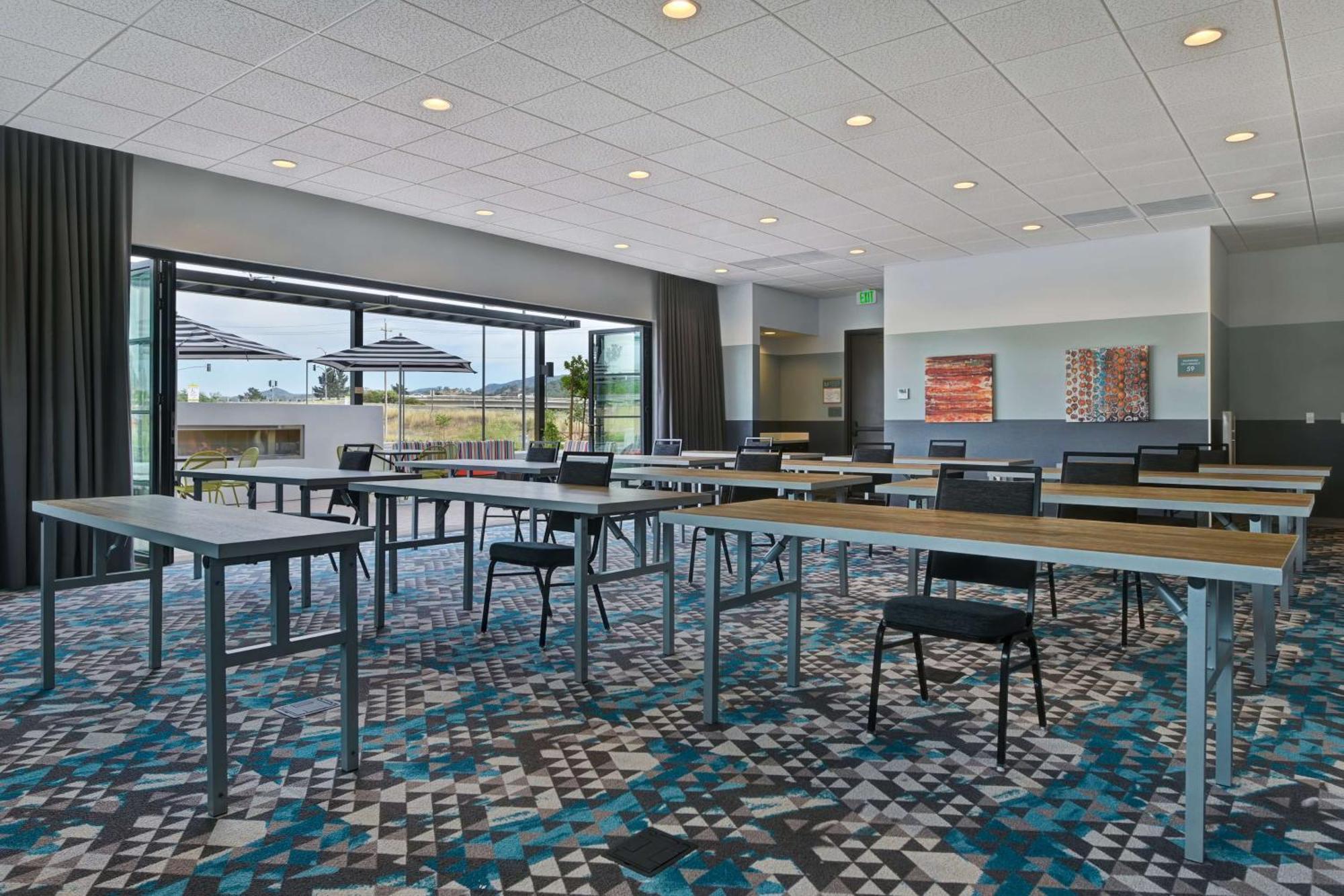 Home2 Suites By Hilton Atascadero, Ca Zewnętrze zdjęcie